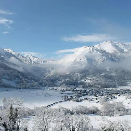 4 Personnes Avec Terrasse Et Parking A Lary - Fr-1-296-196 סן-לארי-סולאן